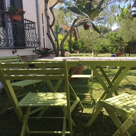 Holiday Home Manuela Trogir Zewnętrze zdjęcie